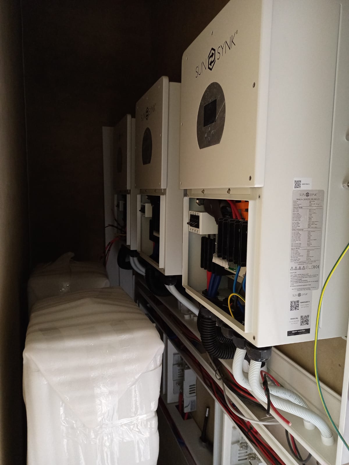 40kW Solar PV 90kWhr battery storage 40kW heat pump installation – Lanseria Country Estate 4